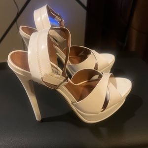 Steve Madden Sylva Strappy Platform Heels